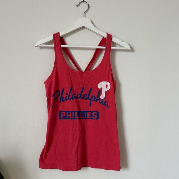 Red Jacket Philadelphia Phillies Red Cotton Tank Top Size Medium - Picture 1 of 5